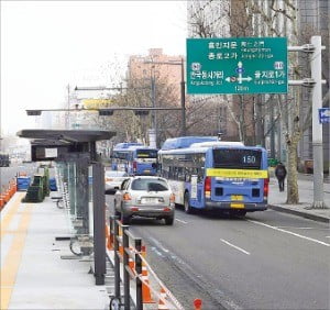 서울 편도 3차선 全 도로에 버스중앙차로 도입 검토