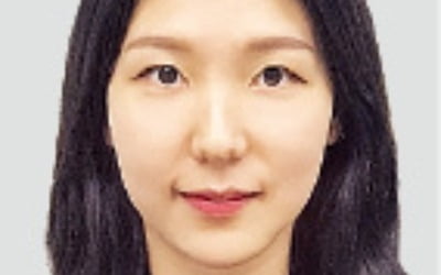 의류업종, 하반기 조정 지속될 듯…운동화 열풍에 신발ODM 업체 수혜