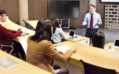 고려사이버대, 빅데이터 전문가 키워…고려대 재학생과 동일한 복지 혜택도