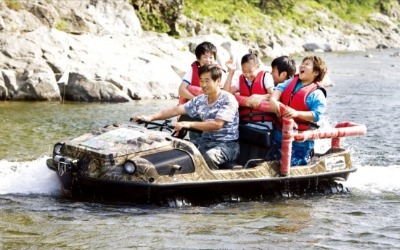 수륙양용車 '아르고' 스릴 만점…캠핑장·방갈로서 힐링…매년 6만명 다녀가