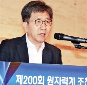 "원자력 연구원 5년내 360명 퇴직…세대교체 실패할까 걱정된다"