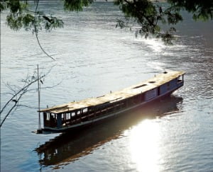 해질녘 메콩강의 아름다운 풍경 