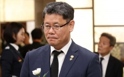 김연철 “北에 이희호 여사 부고 전달…다양한 가능성 준비”