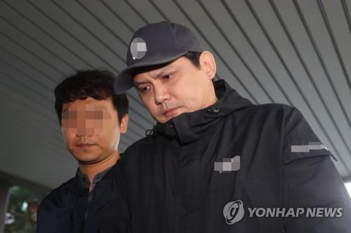 '음주운전 사망사고' 황민 항소심서 징역 3년6월로 감형