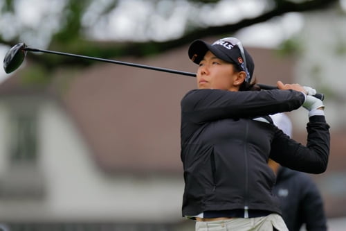 LPGA 신지은 "7시간 지연, '백종원 유튜브' 봤어요"