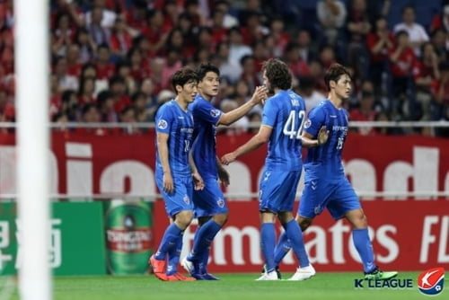 '황일수 역전골' 울산, ACL 16강 1차전 우라와 원정서 2-1 승리