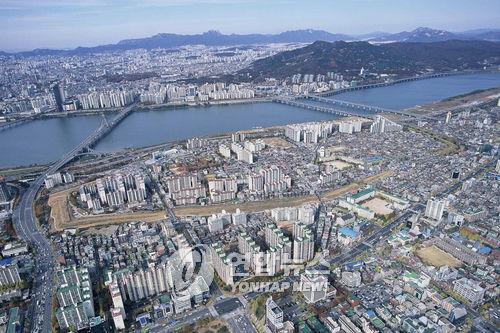 국토 17%에 한국인 92% 몰려산다…작년 개발허가 경기도 1위