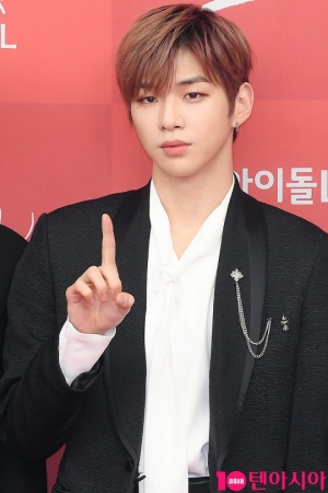 강다니엘, 아이돌차트 평점랭킹 63주 연속 최다득표