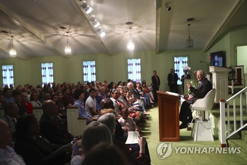 지미 카터 "트럼프가 전화해 '中, 여러모로 美 추월중' 언급"