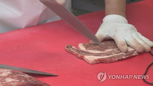 판매 취소하고 돈만 '슬쩍'…정육점서 수천만원 빼돌린 계산원