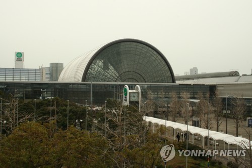 G20 첫날, 텅 빈 오사카 출근길…휴진·휴교·고속도로 통제