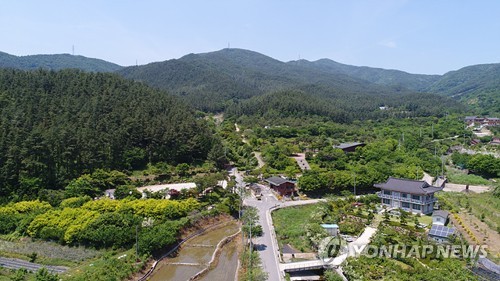 광양 백운산 국립공원 지정 '산 넘어 산'…반대 여론 설득 관건