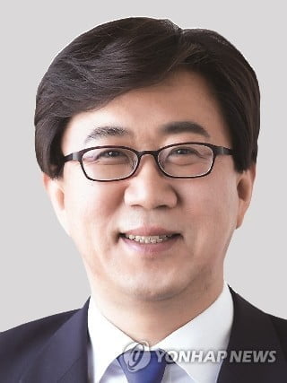 대전 중구의회 '성추행 의혹' 박찬근 의원 제명