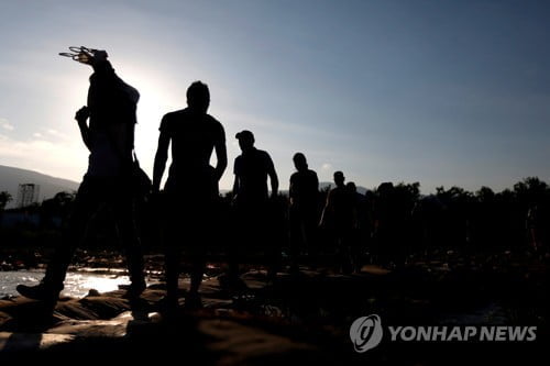 "콜롬비아 반군ㆍ민병대, 고국 등진 베네수엘라인 충원"