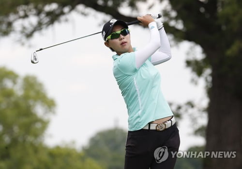 김효주, 여자 PGA 챔피언십 첫날 1타 차 2위…박성현 4위