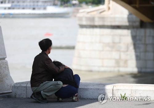 "가이드 적성이라며 좋아했는데…아들 빨리 찾아 데려나 갔으면"