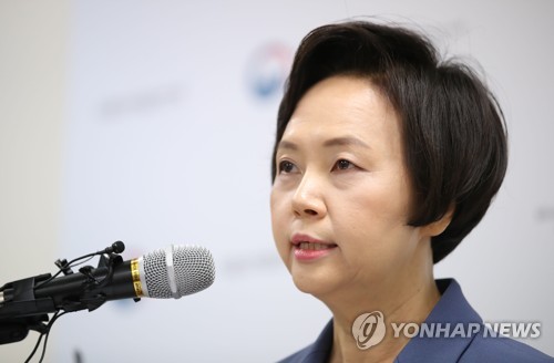 식약처장 "인보사 사태로 국민께 죄송…코오롱과 보상 협의"