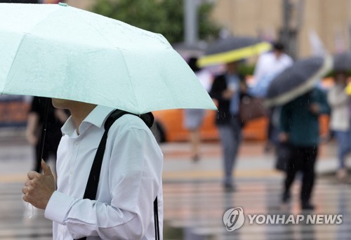 내일 늦은 오후 서울 등 곳곳 비…일부 지역 천둥·번개