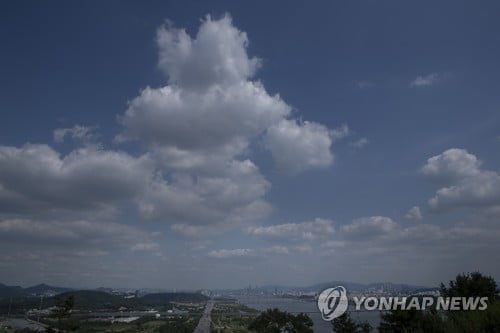 [날씨] 내일 전국 맑음…낮 최고 32도