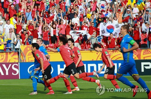 -U20월드컵- 한국, 우크라이나에 막혀 사상 첫 준우승…이강인 골든볼