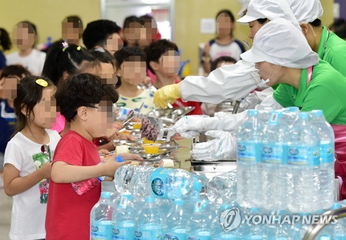 "시간 지나면 되겠지"…안일한 대응이 '붉은 수돗물' 사태 키워