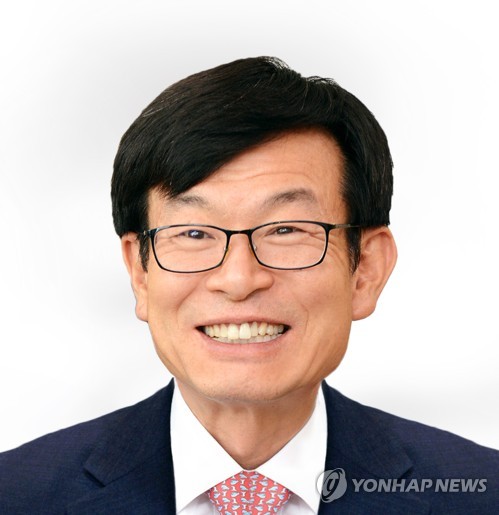 김상조 "경제패러다임 전환 과도기엔 굴곡…과거 회귀하면 실패"