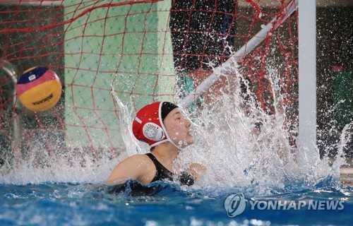 여자수구 주장 오희지 "동생들 슛 못 할까 봐 코뼈 골절 숨겼죠"