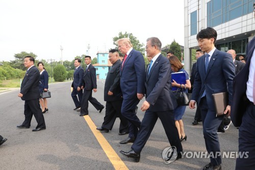 [남북미 판문점 회동] 접경지 주민들 "역사에 남을 날…꿈만 같다"