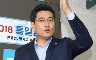 오신환 "편파적인 윤리위원장 교체해야"…孫 "문제제기 늦었다"