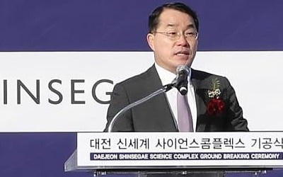 유독 '장수 CEO' 많은 신세계…"이명희 인사 스타일"