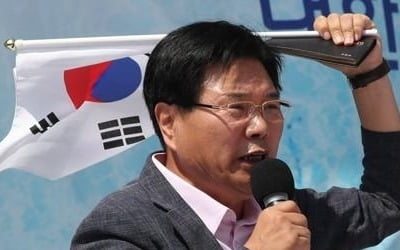 홍문종 한국당 탈당…"신공화당 창당해 9월부터 본격 활동"