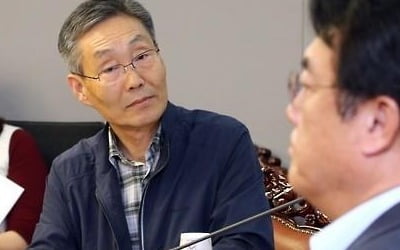 바른미래 혁신위원장에 주대환…안철수·유승민계 "대승적 양보"