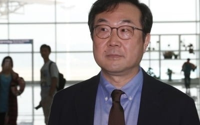 이도훈 "北美 여러가지 접촉…대화동력 살리는 방향 가고 있어"