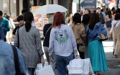 소비심리 두달째 악화…'집값 오른다' 전망은 늘어