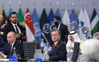 文대통령, G20 회의서 '평화경제 시대' 강조…한중·한러 회담도