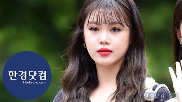 HK직캠｜(여자)아이들 수진, 날이 갈수록 예뻐지네…'시선 강탈 레드립~'