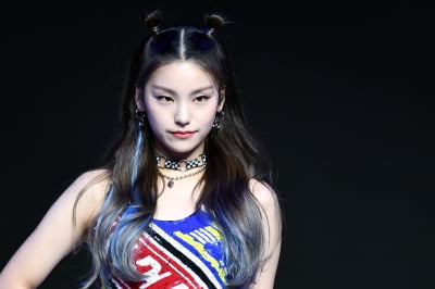 [포토] ITZY(있지) 예지, '시크한 눈빛~'