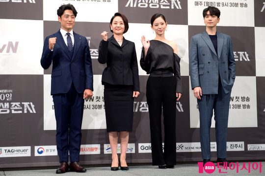 배우 지진희(왼쪽부터), 배종옥, 강한나, 이준혁