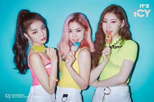 그룹 ITZY 리아, 류진, 채령 유닛 포토 / 사진제공=JYP엔터테인먼트