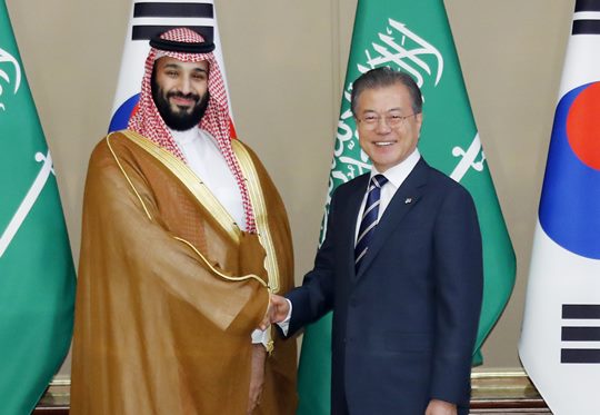 무함마드 빈 살만 사우디 왕세자 “한국과 사우디는 형제”…10조원 투자 약속