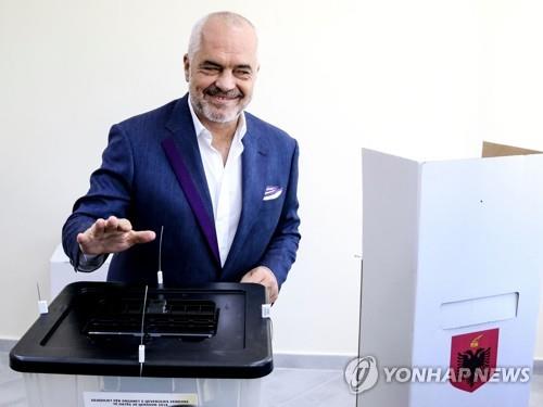 알바니아 대통령 "야당 불참한 지방선거는 무효"