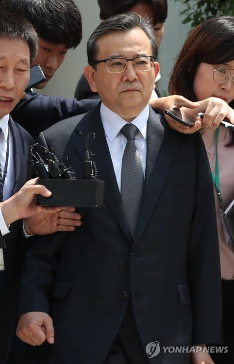 김학의측 첫 재판서 혐의 대체로 부인…검찰 "금품 추가수사"