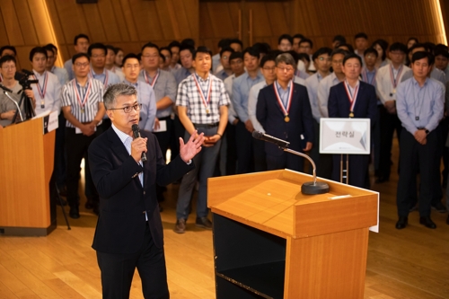 동국제강 창립 65주년…장세욱 부회장 "등산하듯 일하자"