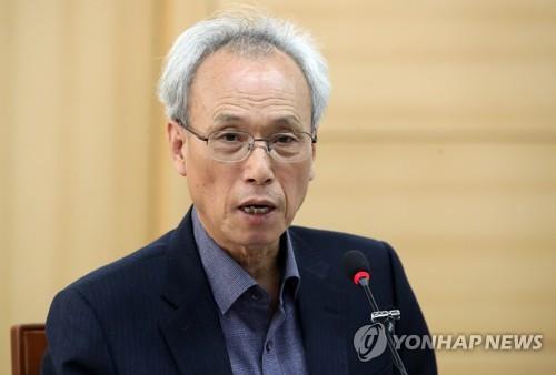 문성현 "경사노위 파행 사태, 7월 가기 전 정리하겠다"