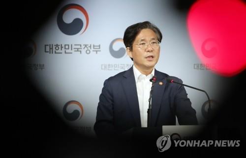  성윤모 "불화수소 대북반출 없었다…日 근거없는 주장 중단해야"