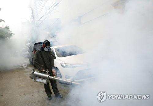 동남아서 뎅기열 사망자 속출…태국 정부 '모기 덫' 개발 판매