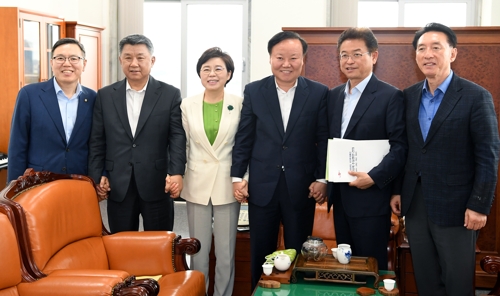 이철우 경북지사 국회 예결위 찾아 현안사업 국비 반영 요청