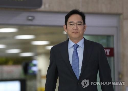 5대그룹 총수, '비상경영체제'에 "마음편한 휴가는 언감생심"