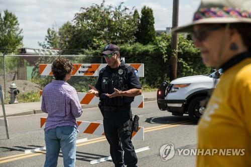 美 워싱턴주 이민자 구금시설 공격하던 남성, 경찰에 사살