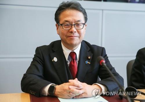 日경제산업상 "文대통령 지적 전혀 안 맞아"…외교결례 논란(종합3보)